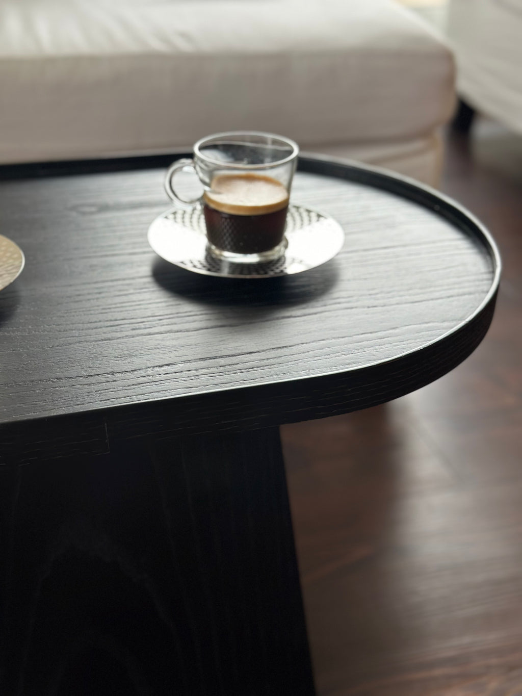 Mesas Ratonas Madera Laqueada Vetas Diseño Estilo Moderno