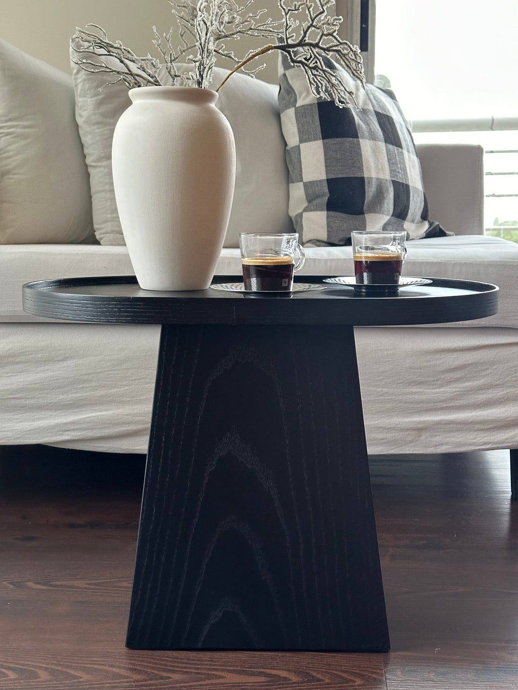 Mesas Ratonas Madera Laqueada Vetas Diseño Estilo Moderno