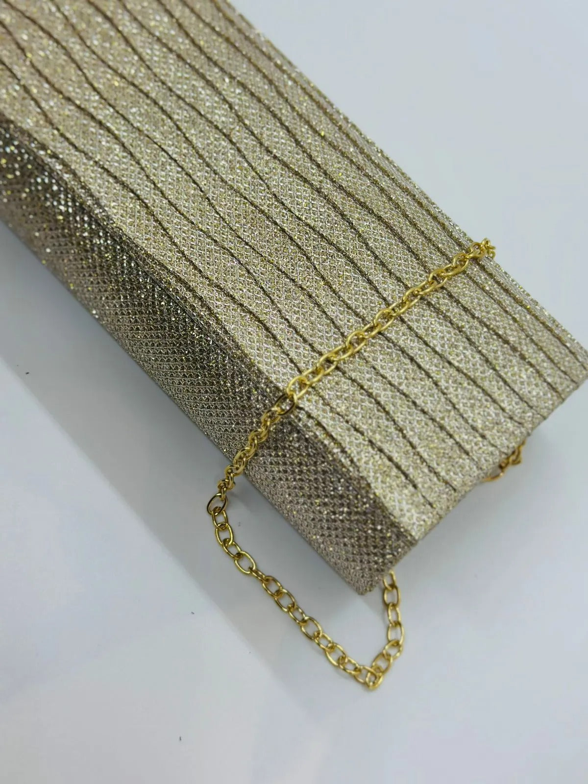Clutch Lineas Onduladas Elegante Noche