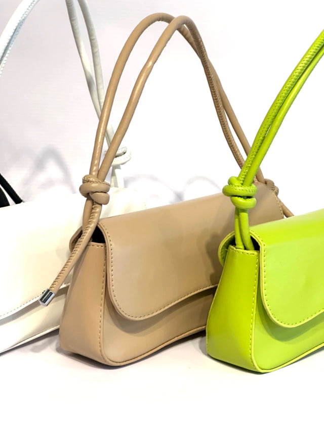 Cartera Mujer Minibag Lisa Solapa Hombro Herraje Plata Tokio